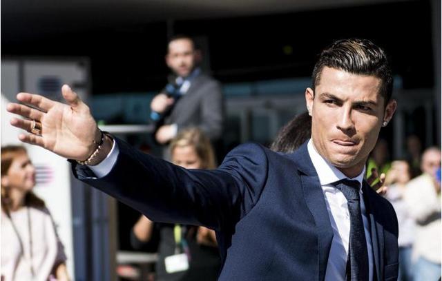 EPL S20 淘汰赛：八连胜到手！NaVi 2-1 G2晋级决赛