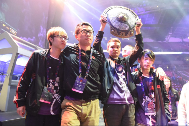 2022LPL夏季季后赛首发：16：45 V5 vs LNG，卡萨真的没啦？