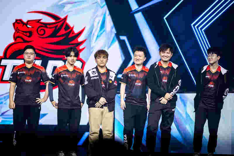 Team Vitality 在 VCT 2025： EMEA 第二阶段中保持季后赛希望， Team Heretics 获得第一名